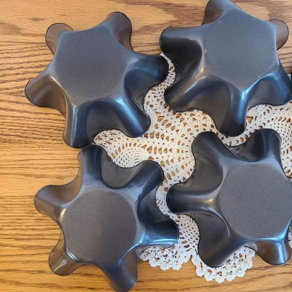 Set of Six Tortilla Non-Stick Fluted Taco Shell Salad Bowl Molds EUC